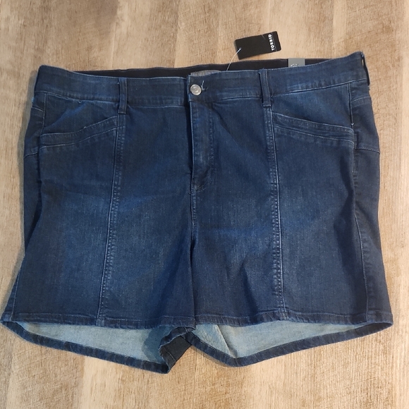 Torrid Bombshell Premium Stretch High Rise Shorts. Size 26. NWT! - Picture 1 of 5